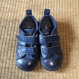 Converse all-star navy Velcro toddler shoes, Sz 7